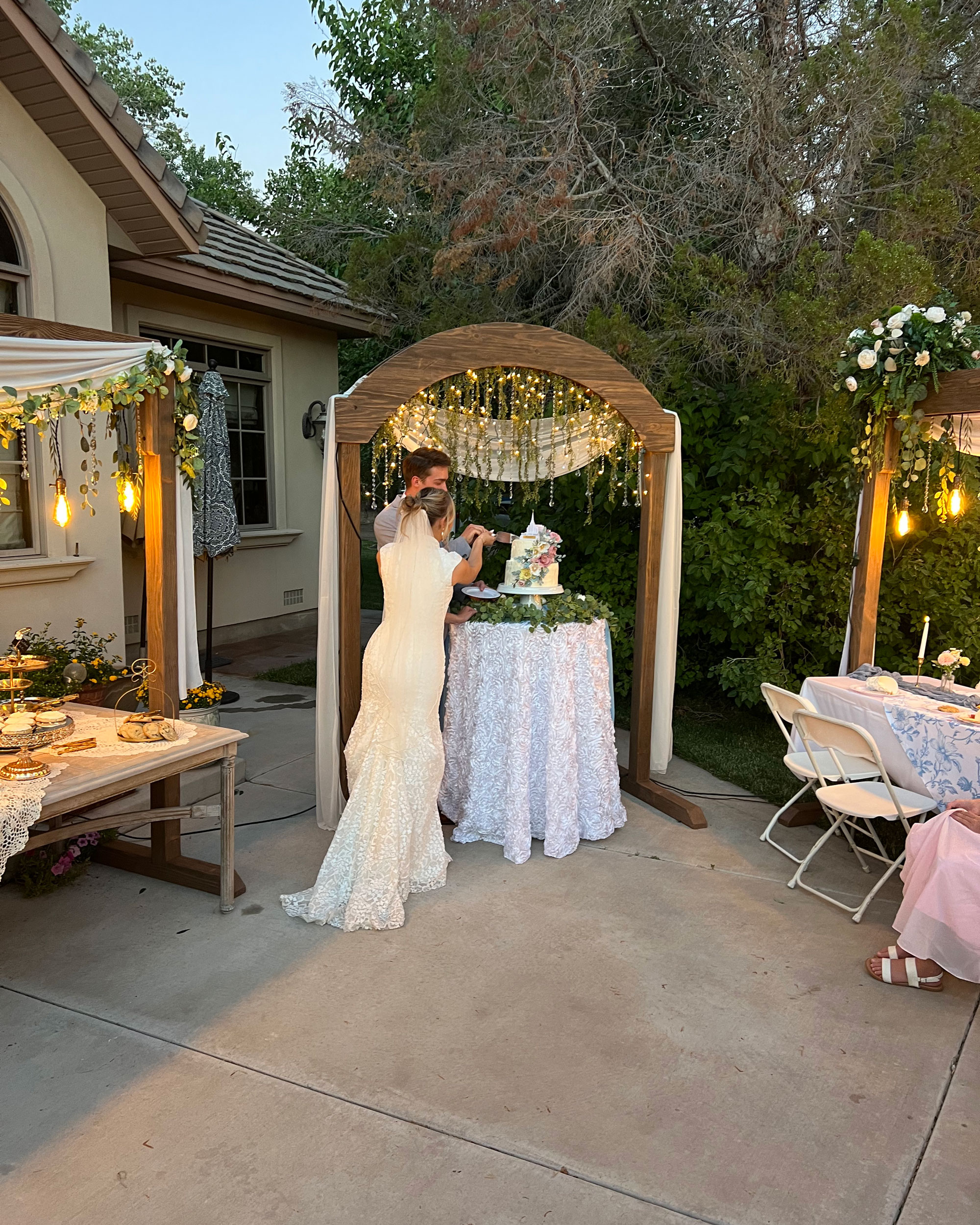 camdas-wedding-arches-rental-utah-rustic-lighted-table-arches-10 Backyard Wedding Reception featuring Rustic Lighted Table Arches in Fallon, Nevada.