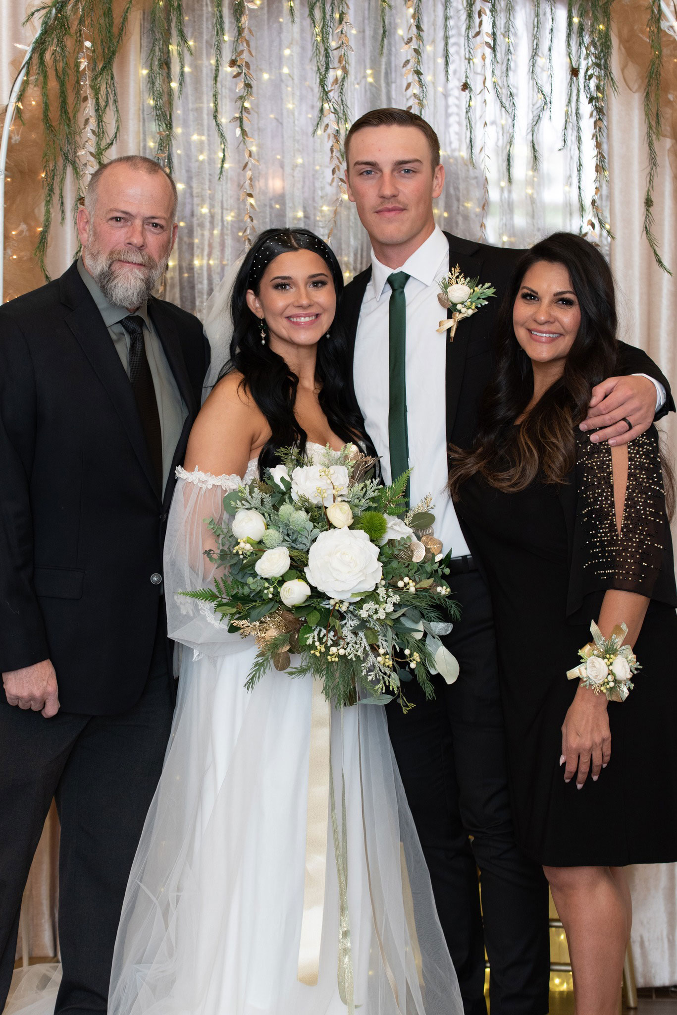 Custom Silk Floral Bridal Bouquet Wedding Floral Accessories